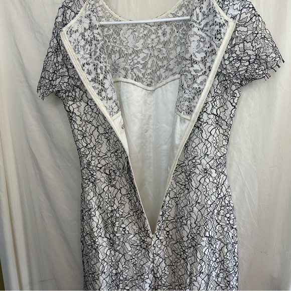Eliza J Dress Women’s Size 4 White And Black Lace Floral Sheer Sweetheart Top - Picture 4 of 8